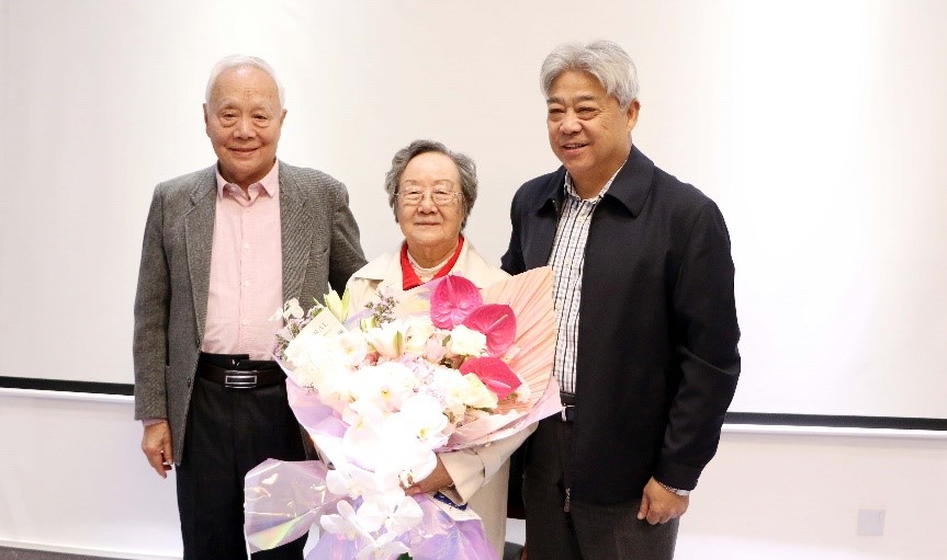 鲍秀兰4.jpg