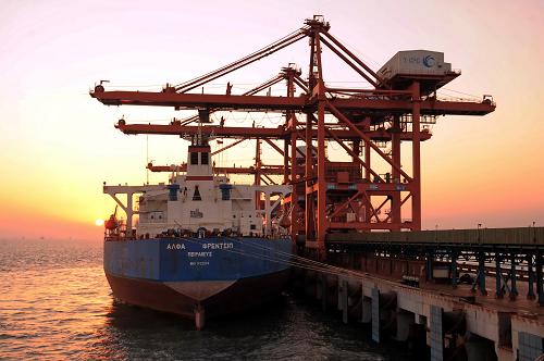Caofeidian dock Ore and coal terminal in Tangshan Port-1.jpg
