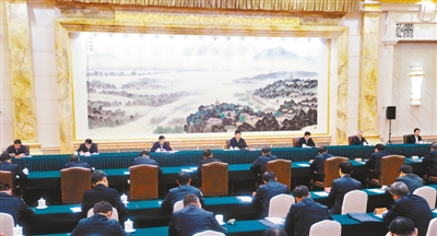习近平在江苏省南京市主持召开全面推动长江经济带发展座谈会并发表重要讲话.jpg