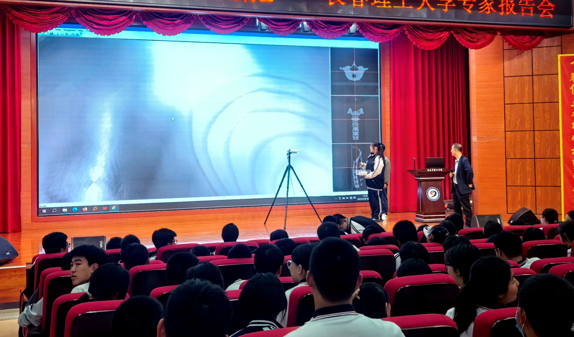 1760079176212281.png 1760079176212281.png