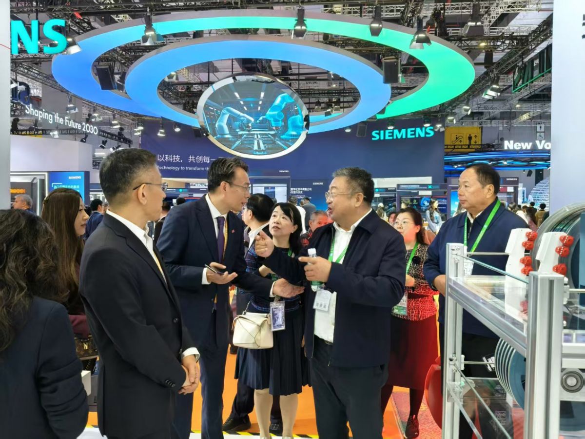 1762765395430745.png 1762765395430745.png