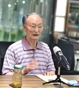 祁葆滋.jpg