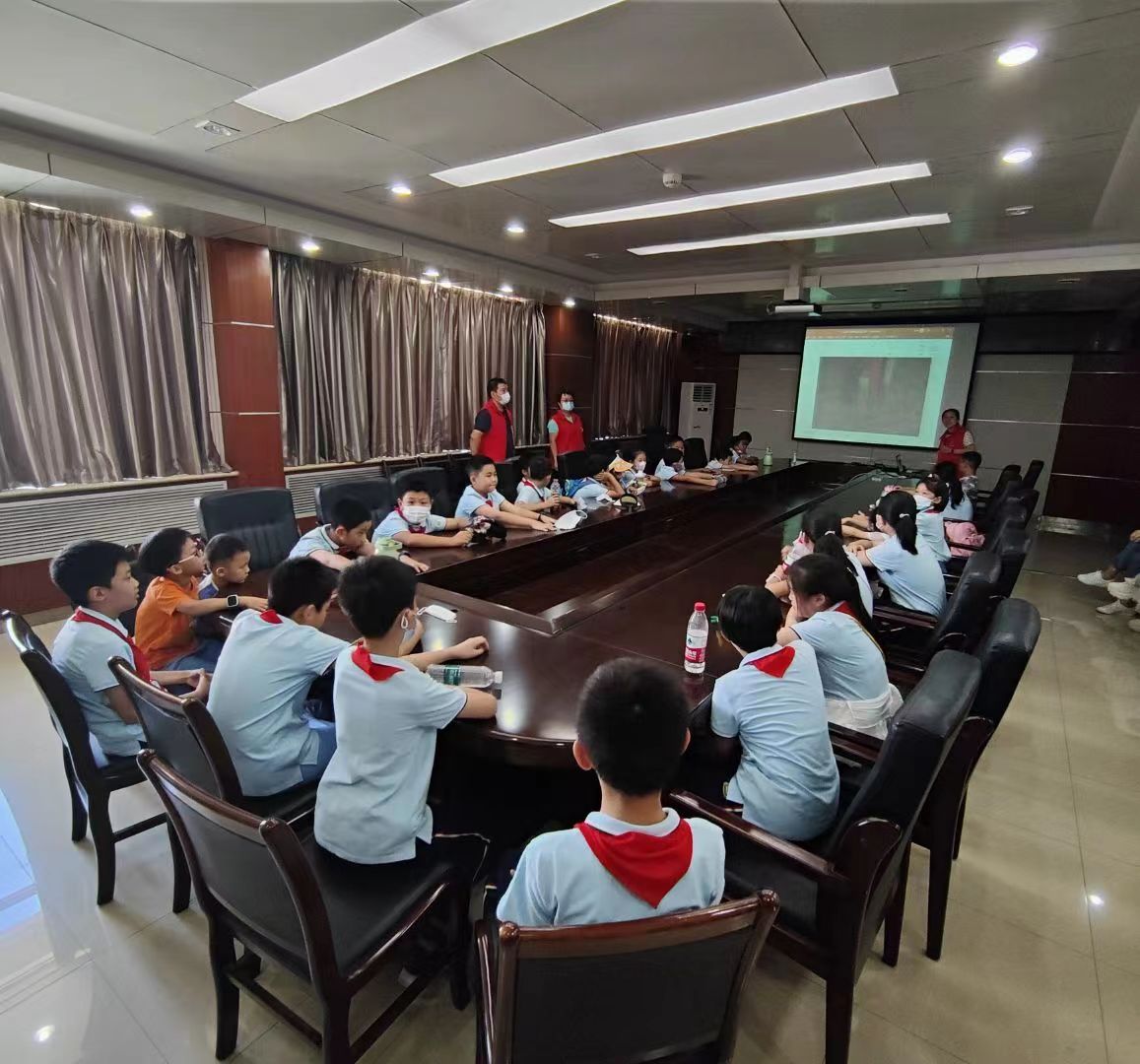 5-学习农业科研知识.jpg